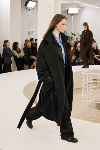 Look 45
